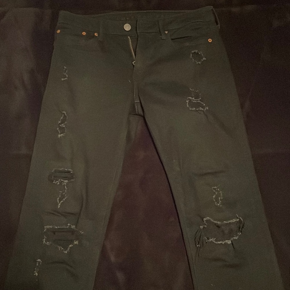 New American eagle black ripped jeans